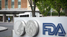 Asociaciones médicas demandan a FDA por aprobar píldoras abortivas químicas