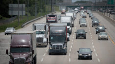 Casa Blanca ordenará elevar temporalmente la capacidad de carga de los camiones