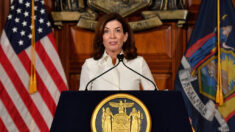 Gobernadora de Nueva York se prepara para vacunar a los niños: “Es inevitable”