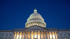 Congreso aprueba proyecto para elevar techo de la deuda en $2.5 billones