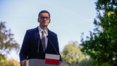 Polonia no se dejará «chantajear» para aceptar leyes de la Unión Europea: Primer ministro Morawiecki