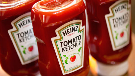CEO de Kraft Heinz advierte: «Acostúmbrense a pagar más por los alimentos» por la inflación