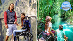 Blogera viaja por el mundo en silla de ruedas: «Si no puedo caminar, mi esposo me lleva»