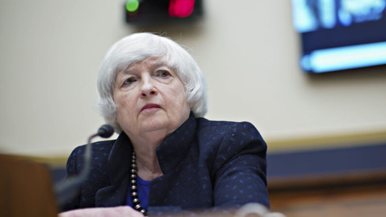 La secretaria del Tesoro de Estados Unidos, Janet Yellen, en Washington DC el 30 de septiembre de 2021. (Al Drago-Pool/Getty Images)