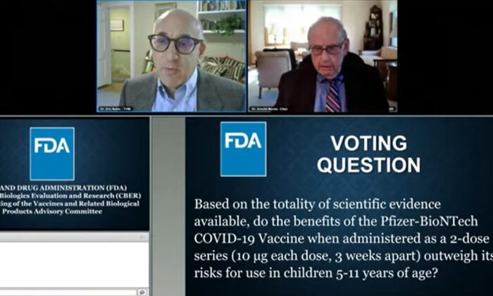 En esta imagen de vídeo, el Dr. Eric Rubin, a la izquierda, explica por qué votará para aconsejar a la FDA que autorice la vacuna COVID-19 de Pfizer para niños pequeños durante una reunión del panel asesor de la FDA el 26 de octubre de 2021. (The Epoch Times vía FDA)
