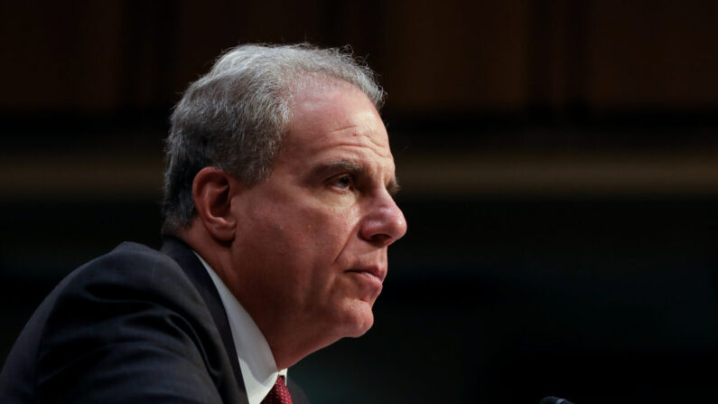 El inspector general del Departamento de Justicia, Michael Horowitz, testifica ante el Comité Judicial del Senado en Washington el 11 de diciembre de 2019. (Charlotte Cuthbertson/The Epoch Times)