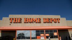 Saqueadores roban un Home Depot y una tienda Bottega Veneta de Los Ángeles durante el Black Friday