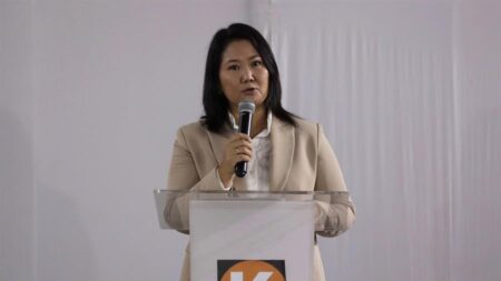 Fujimori anuncia que su partido firmará la moción para destituir a Castillo