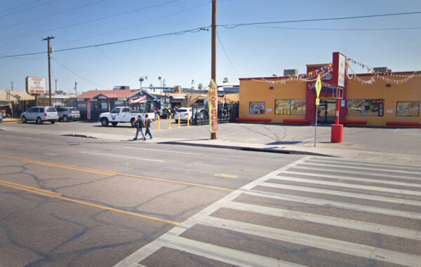 En la Avenida 43ª Norte y el bloque 3800 en Phoenix, Arizona, la escena del accidente que tuvo lugar el 3 de septiembre, según la Policía de Phoenix. (Captura de pantalla/Google Maps)