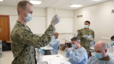 SEALs de la Marina demandan a gobierno de Biden por denegación de exenciones religiosas a vacuna