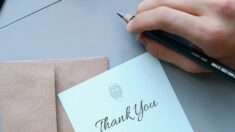 Póngalo por escrito: El arte de la nota de agradecimiento