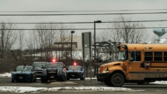 Acusan como adulto a joven de 15 años detenido por el tiroteo en escuela de Michigan