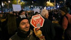 Protestas en al menos dos ciudades de España contra las restricciones sanitarias por COVID-19