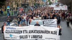 España: Miles en Valencia marchan nuevamente contra las restricciones por la COVID-19