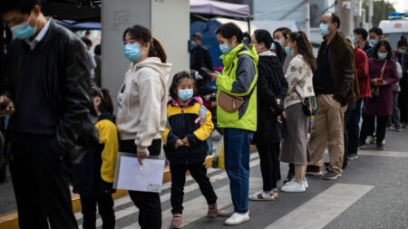 Política china de cero COVID-19 afecta otro año nuevo chino, no permite reuniones familiares