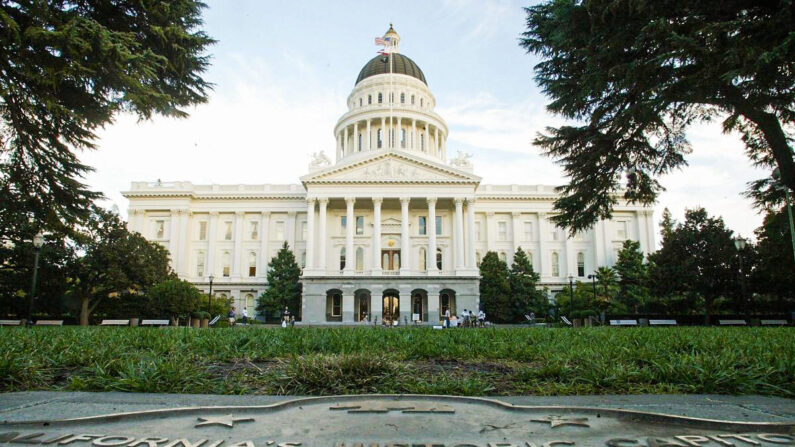 El edificio del Capitolio del estado en Sacramento, California, el 22 de octubre de 2003. (Robyn Beck/AFP/Getty Images)