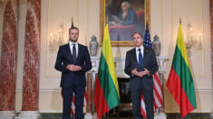 Estados Unidos promete apoyo comercial firme a Lituania tras sus disputas con China
