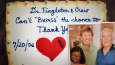 Dueña de pastelería agradece a cirujano que salvó la vida de su padre enviándole un pastel cada año
