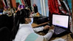 Mexicana de 17 años desarrolla novedosa aplicación para ayudar a su hermana sorda