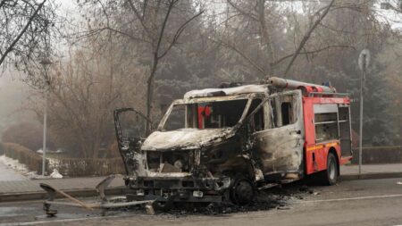 Decenas de manifestantes muertos por los disturbios en Kazajistán