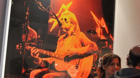 Juez desestima demanda presentada contra Nirvana por bebé que aparece en portada de álbum «Nevermind»