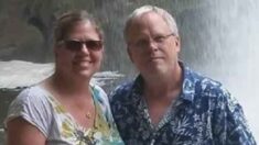 Marido de Anne Quiner muere en un hospital de Texas tras una lucha legal para conseguir su traslado