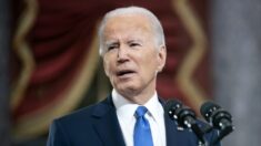 Biden firma decreto que penaliza acoso sexual y pornografía en las fuerzas armadas