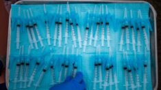 Investigación indica que las vacunas proporcionan reducida eficacia contra ómicron