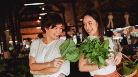 Por qué la comida local, orgánica y de temporada es la opción correcta