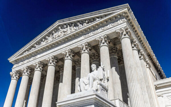 Corte Suprema de Estados Unidos en Washington, D.C., en una foto de archivo. (Mark Thomas/Pixabay)