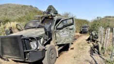 Presuntos sicarios atacan con mina terrestre a convoy del Ejército mexicano