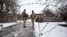 Rusia amplía simulacros de tropas cerca de Ucrania mientras Zelensky pide un alto al fuego “inmediato”