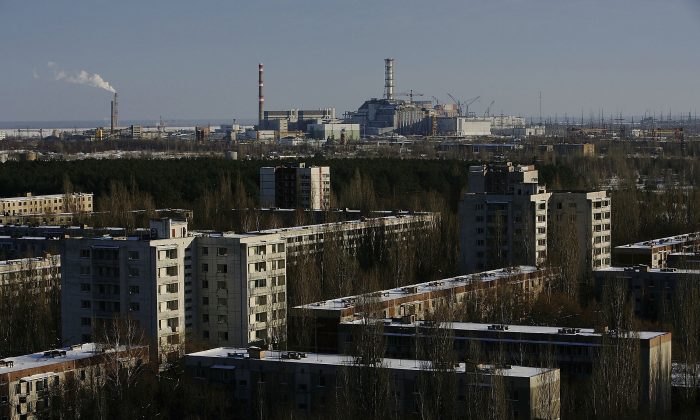 El sarcófago del reactor nuclear 4 de Chernobyl, en Chernobyl, Ucrania, en una foto de archivo. (Daniel Berehulak/Getty Images)
