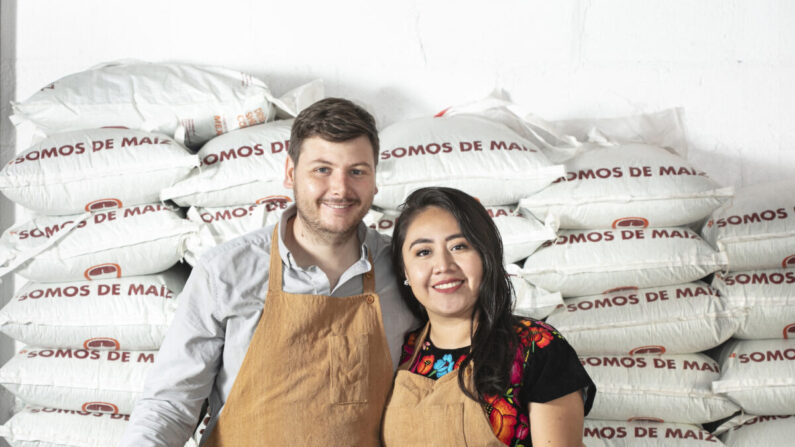 Zack y Diana Wangeman, ambos de 29 años, trabajan para defender la riqueza y diversidad de México en Sobre Masa. (Melissa Hom)