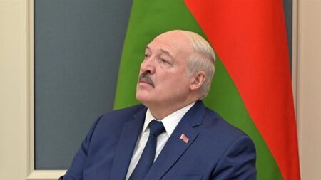 Lukashenko niega que las tropas bielorrusas hayan entrado en Ucrania