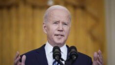 Biden dice que EE.UU. está abierto a prohibir las importaciones de petróleo ruso