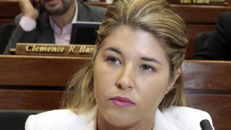 La exdiputada paraguaya Cynthia Tarrago Díaz, en una fotografía de archivo. EFE/Andrés Cristaldo