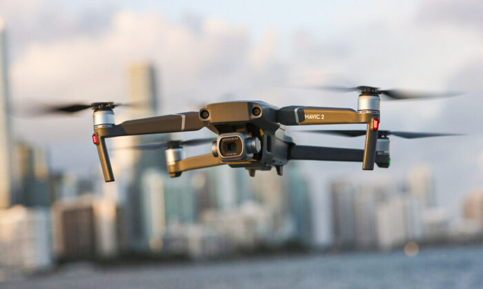 Un Mavic 2 Pro del fabricante chino de drones DJI, en Miami, Florida, el 15 de diciembre de 2021. (Joe Raedle/Getty Images)
