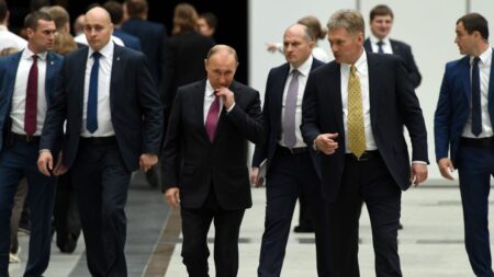 El Kremlin revela por qué Rusia no respetará un alto el fuego durante las conversaciones con Ucrania