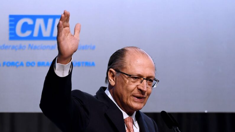 Geraldo Alckmin, político de Brasil, asiste a una reunión con empresarios de la Confederación Nacional de la Industria (CNI) en Brasilia (Brasil) el 4 de julio de 2018. (Evaristo Sa/AFP vía Getty Images)