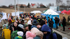 FOTOS: Refugiados ucranianos llegan a Polonia
