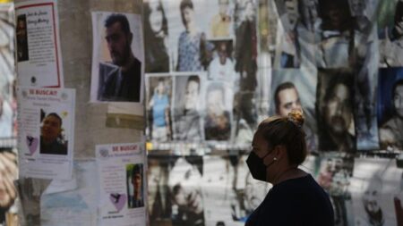 México se acerca a los 100.000 desaparecidos en medio de una crisis forense