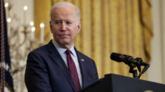 Biden anuncia nuevas reglas para que las compras federales sean consideradas «Hecho en Estados Unidos»