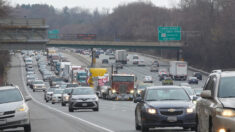 El Convoy del Pueblo inicia su camino para dar más vueltas a la autopista Beltway