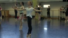Bailarines que huyeron de Ucrania y de Rusia debido a la guerra se unen a la Ópera de Berlín