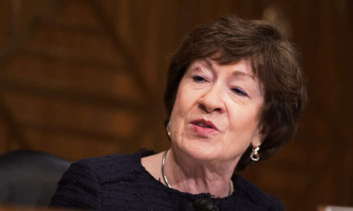 La senadora Susan Collins (R-Maine) habla durante una audiencia en el Capitolio de EE.UU., el 23 de febrero de 2021. (Leigh Vogel/Pool/AFP vía Getty Images)
