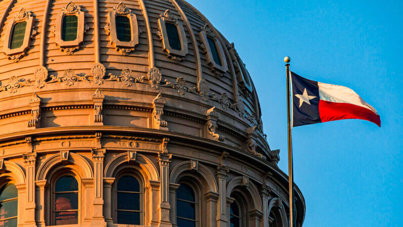 El Capitolio del Estado de Texas se ve en el primer día de la tercera sesión especial de la 87ª Legislatura en Austin, Texas, el 20 de septiembre de 2021. (Tamir Kalifa/Getty Images)