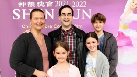 Música de Shen Yun es divina, dice directora ejecutiva de la Orquesta de Conciertos de Toronto