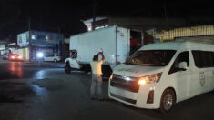 Hallan a 72 migrantes centroamericanos en vehículo de carga en sur de México
