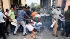 Sri Lanka decreta toque de queda en medio de protestas por crisis económica